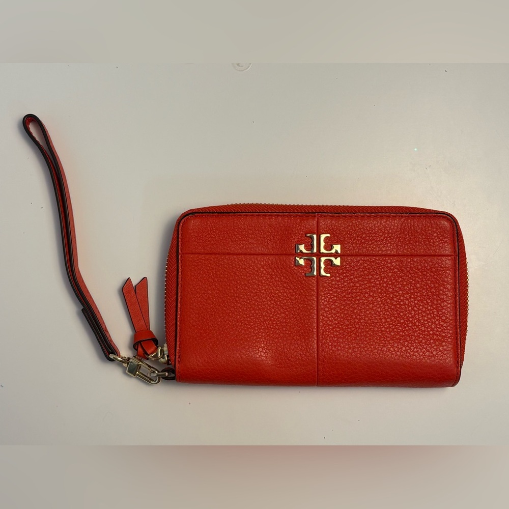 🧡 Tory Burch Orange Pebbled Leather Zip Wristlet Wallet 🧡